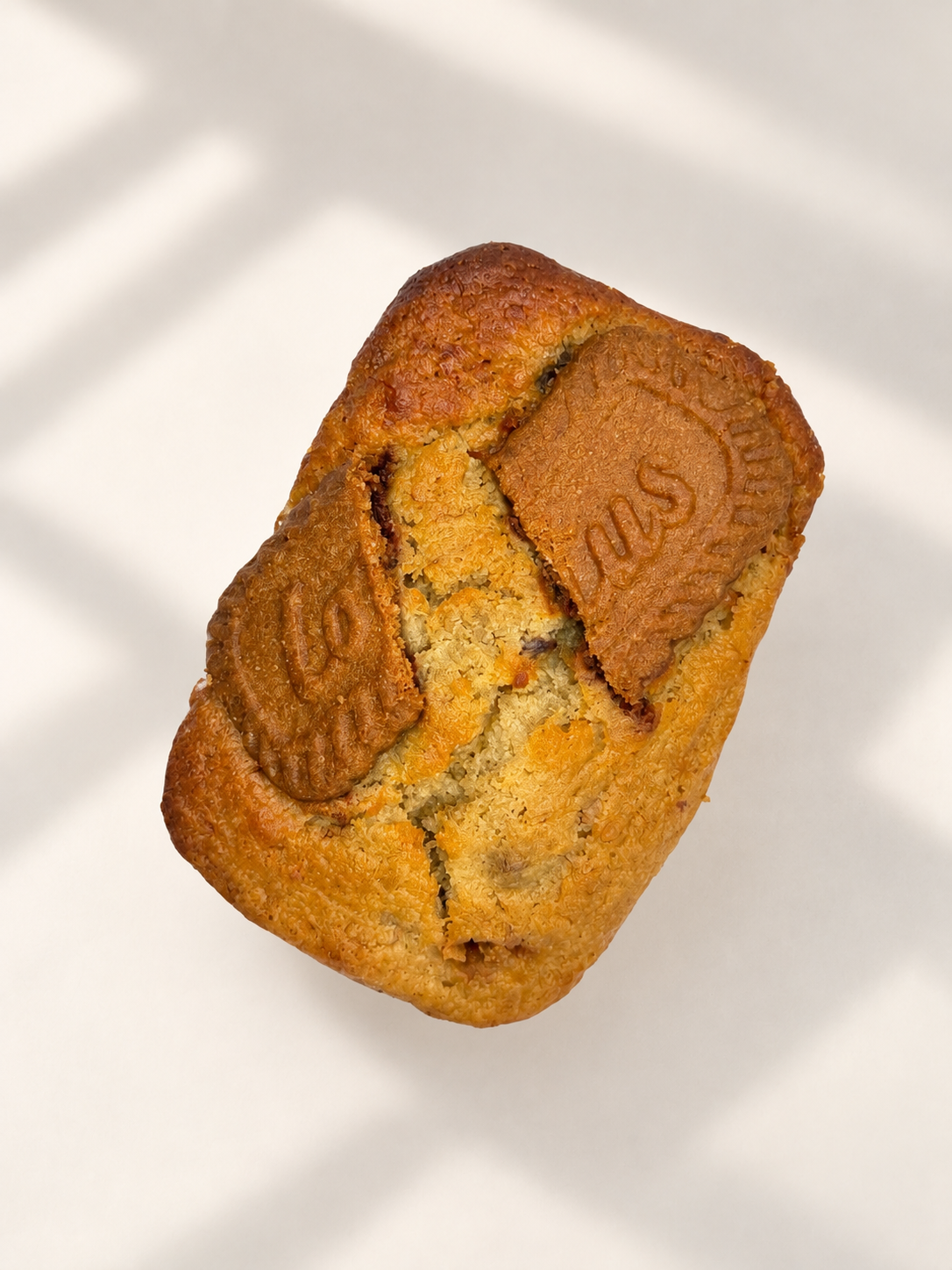 LOTUS BISCOFF BANANA LOAF